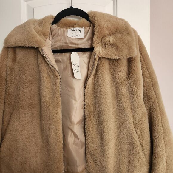 NWT - Sadie & Sage x Anthropologie - Soft Faux Fur Zip Jacket - Size Small - Picture 4 of 8